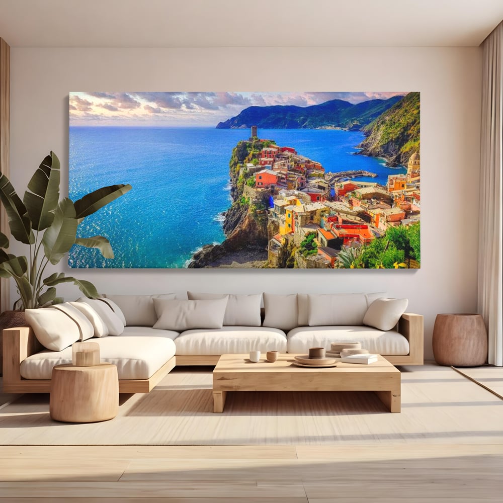 Tablou canvas cu peisaj costier italian cu sat colorat pe stanca, fara rama, pe sasiu de lemn, pe perete intr-un living